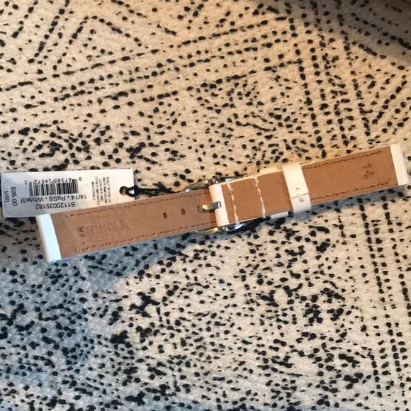 Shinola Canfield white silver watch extra straps - Picture 6 of 7